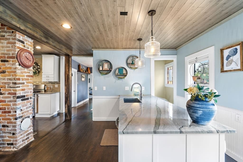 Casa em Hopedale — foto 5