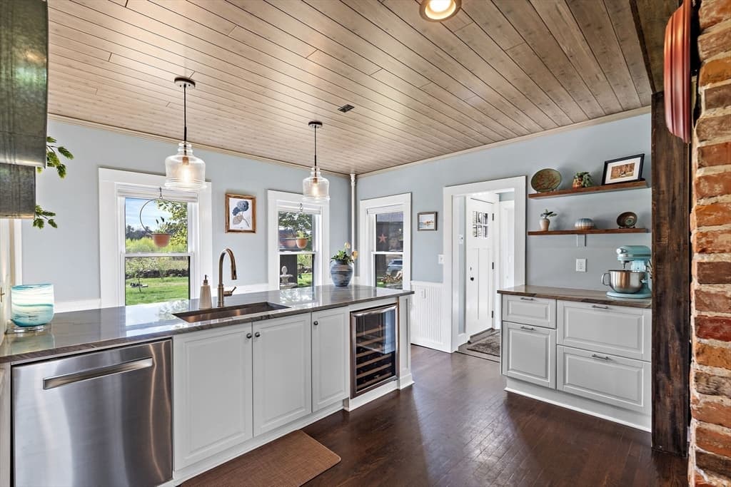 Casa em Hopedale — foto 4