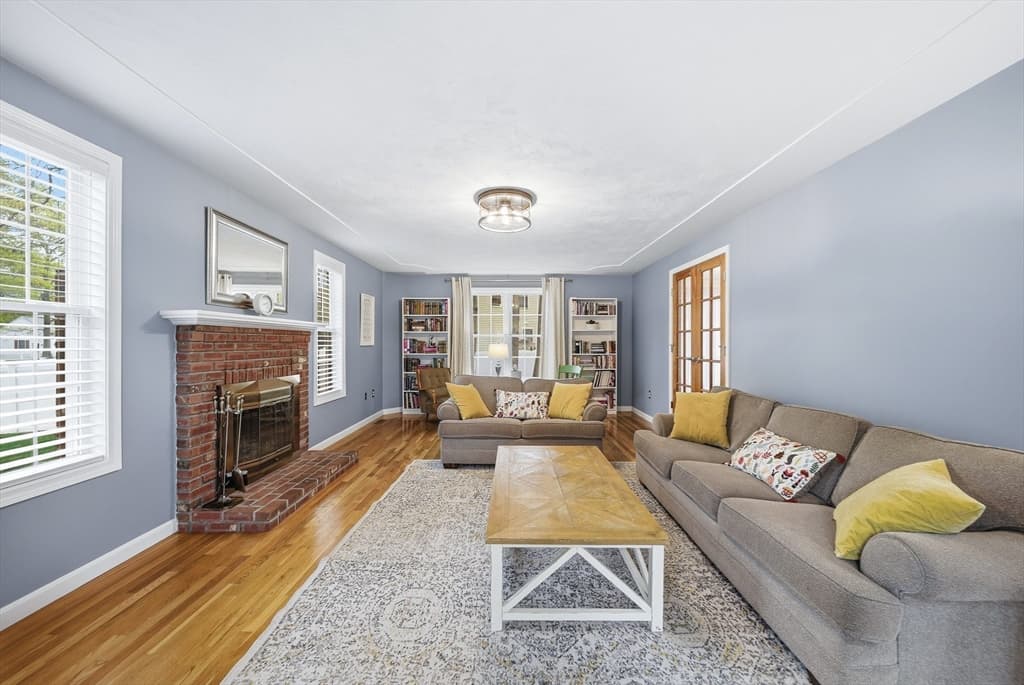 Casa em Attleboro — foto 7