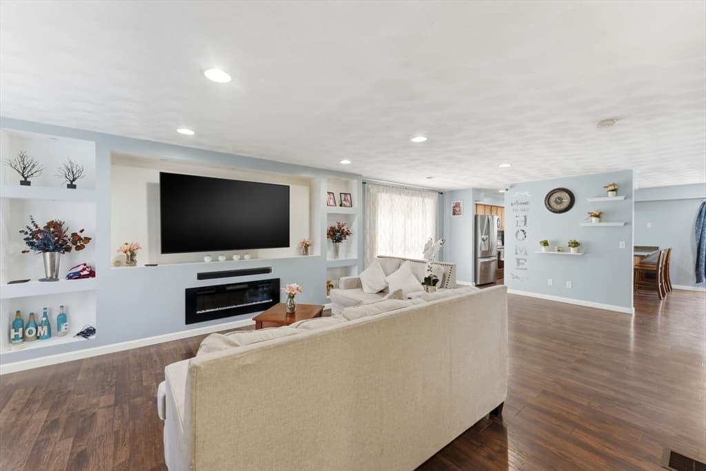 Casa em Cranston — foto 3