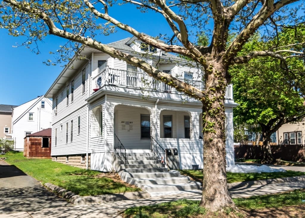 Multi-família em Watertown — foto 4
