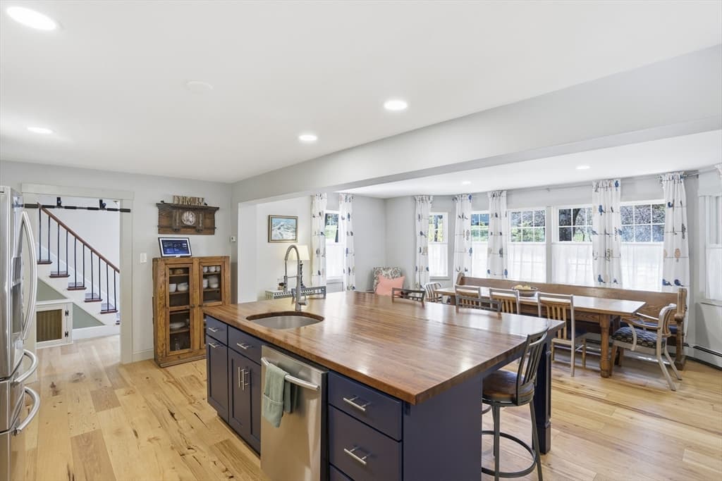 Casa em Westford — foto 5