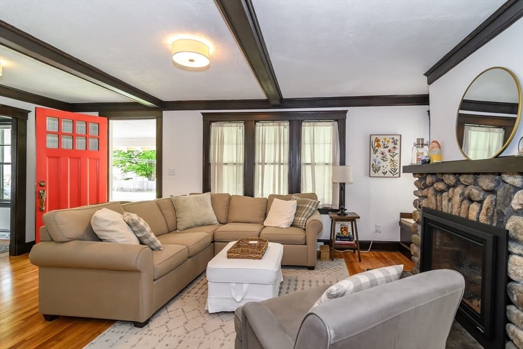 Casa em Natick — foto 5