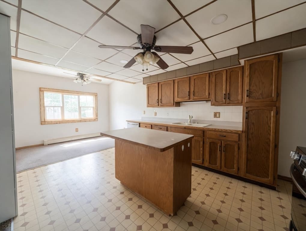 Multi-família em Uxbridge — foto 6