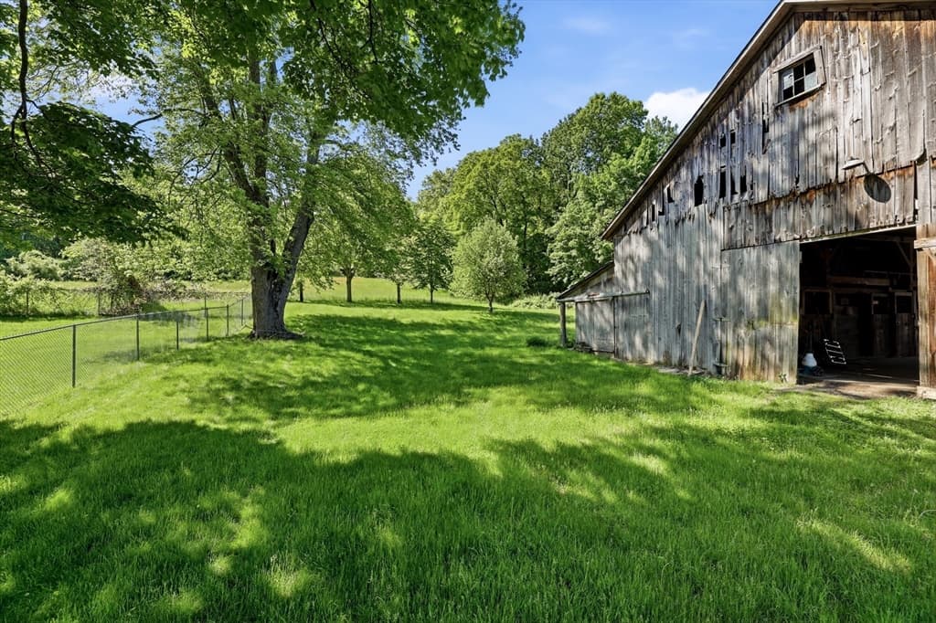 Casa em Belchertown — foto 6