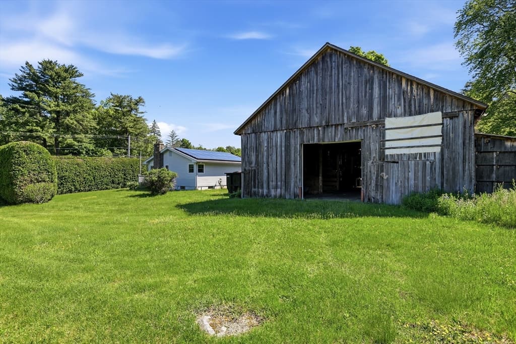 Casa em Belchertown — foto 8