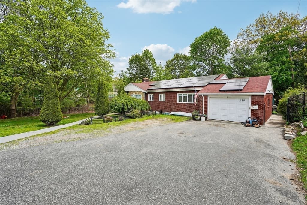 Casa em Medford — foto 3