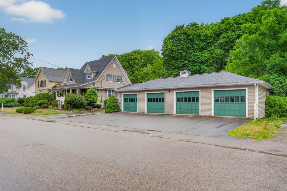 Casa em North Attleboro — foto 3