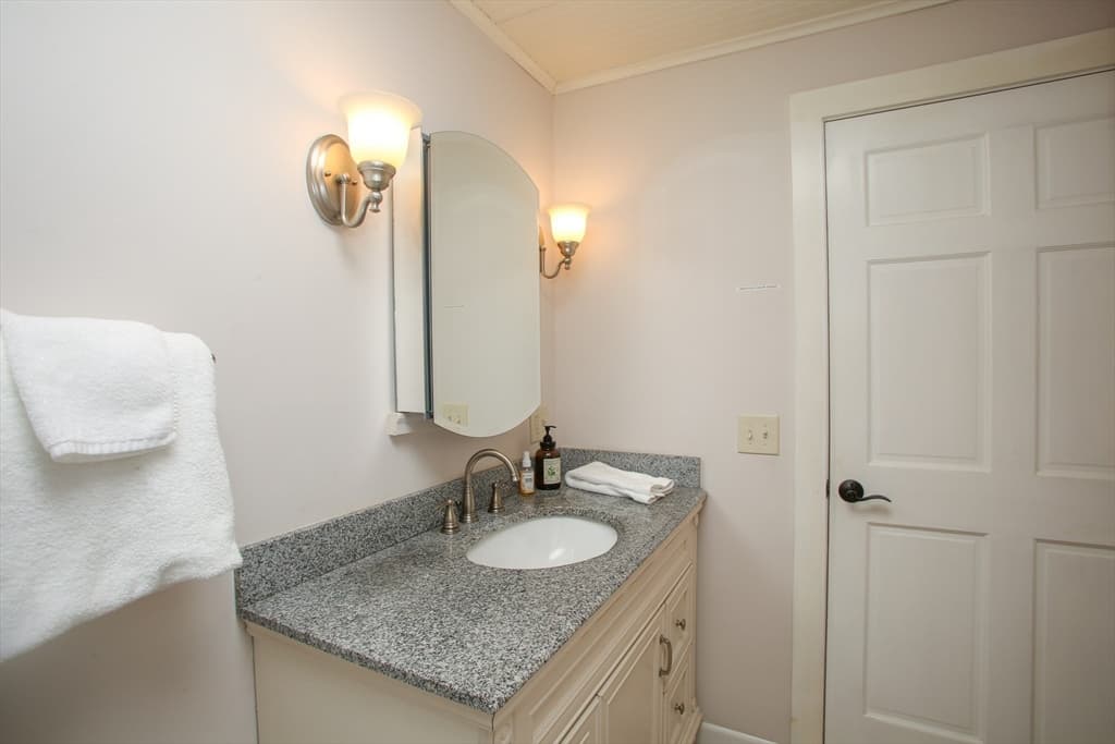 Casa em Rowe — foto 2
