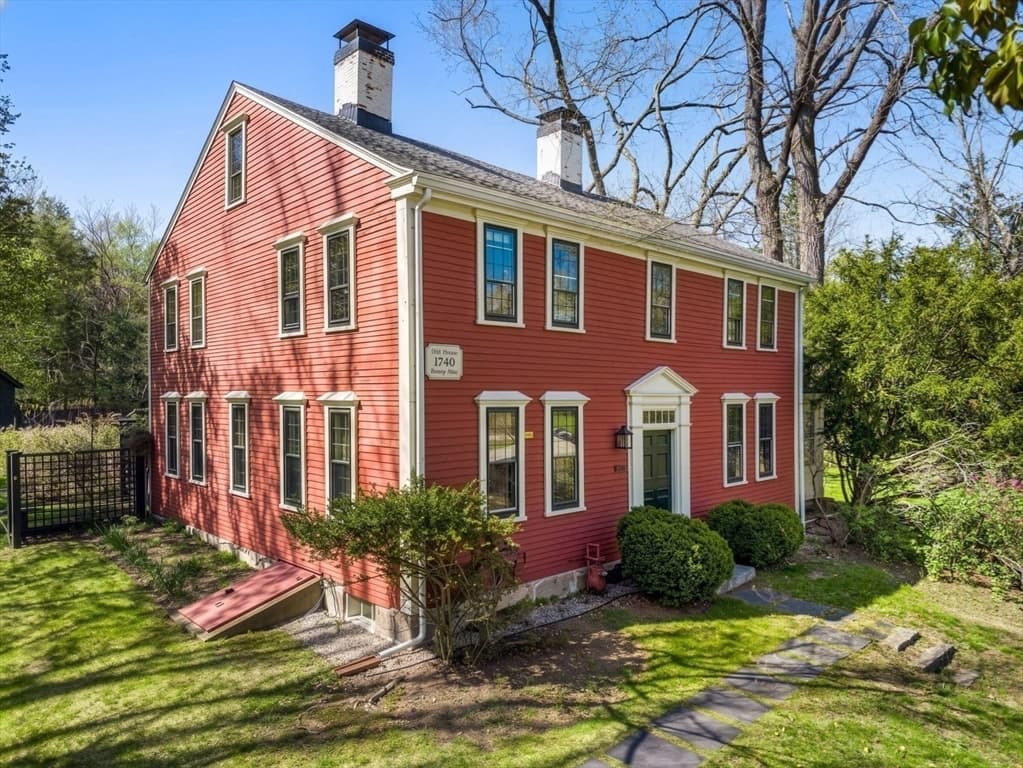Casa em Sherborn