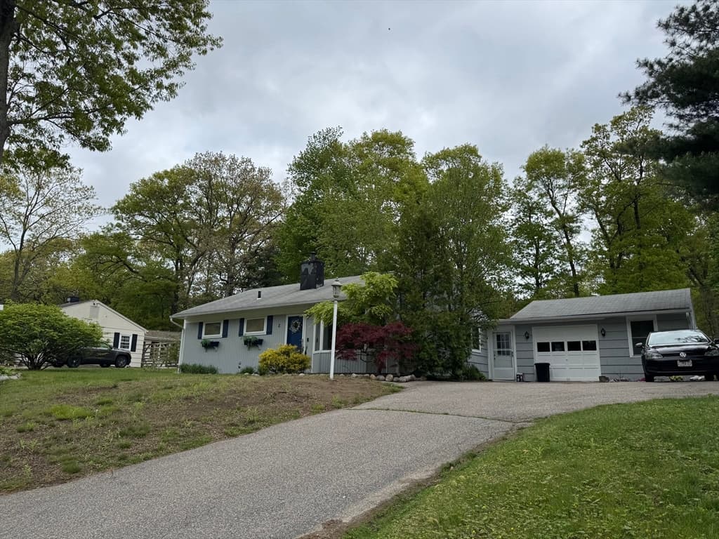 Casa em Plainville — foto 2