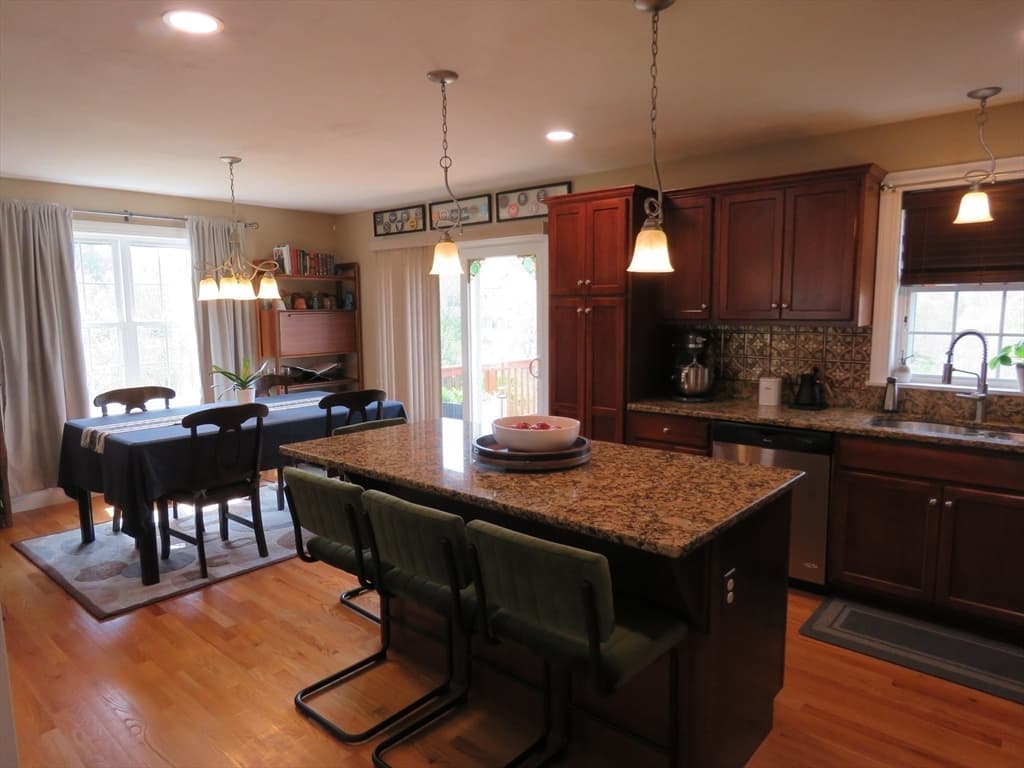 Casa em Taunton — foto 6