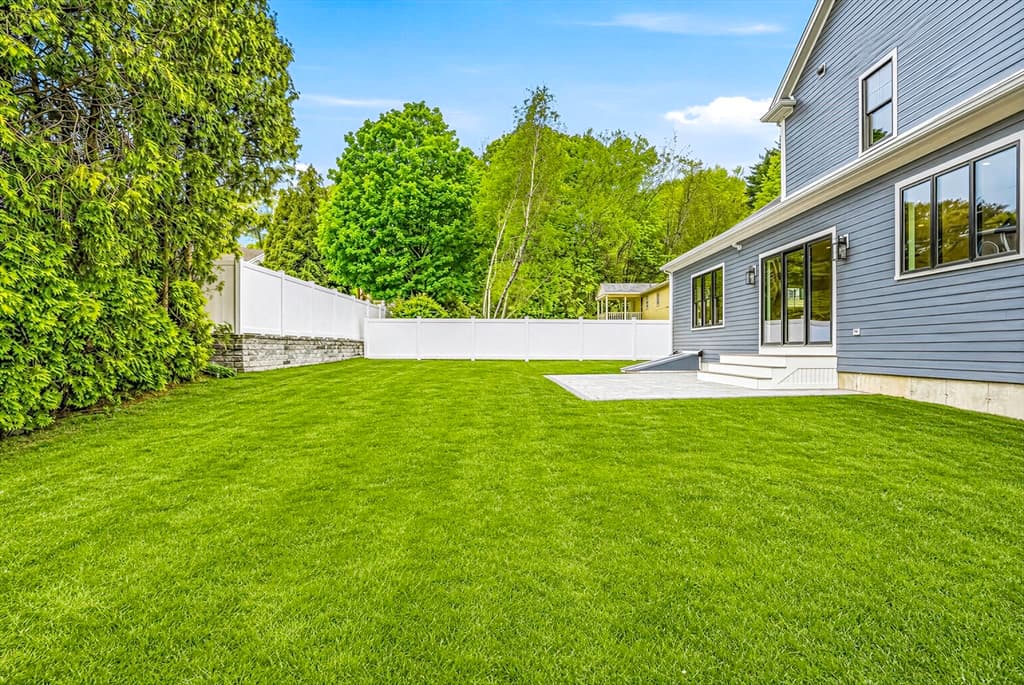 Casa em Needham — foto 2