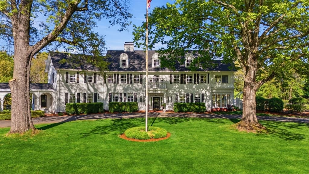 Casa em East Longmeadow — foto 3
