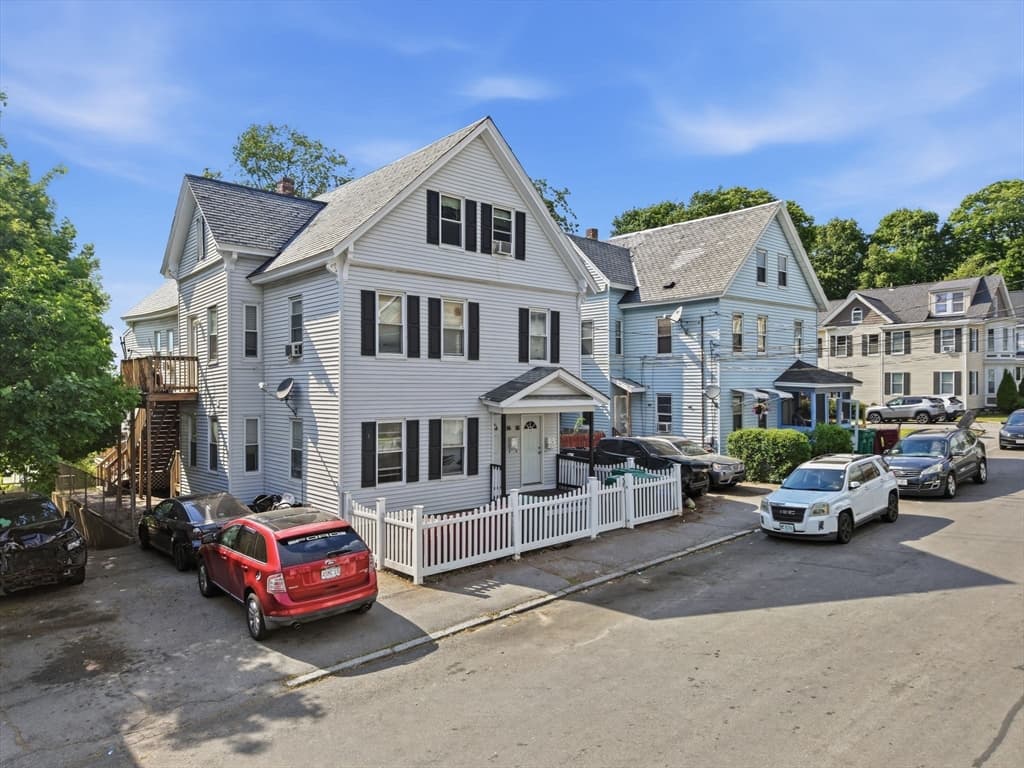 Multi-família em Lowell — foto 2