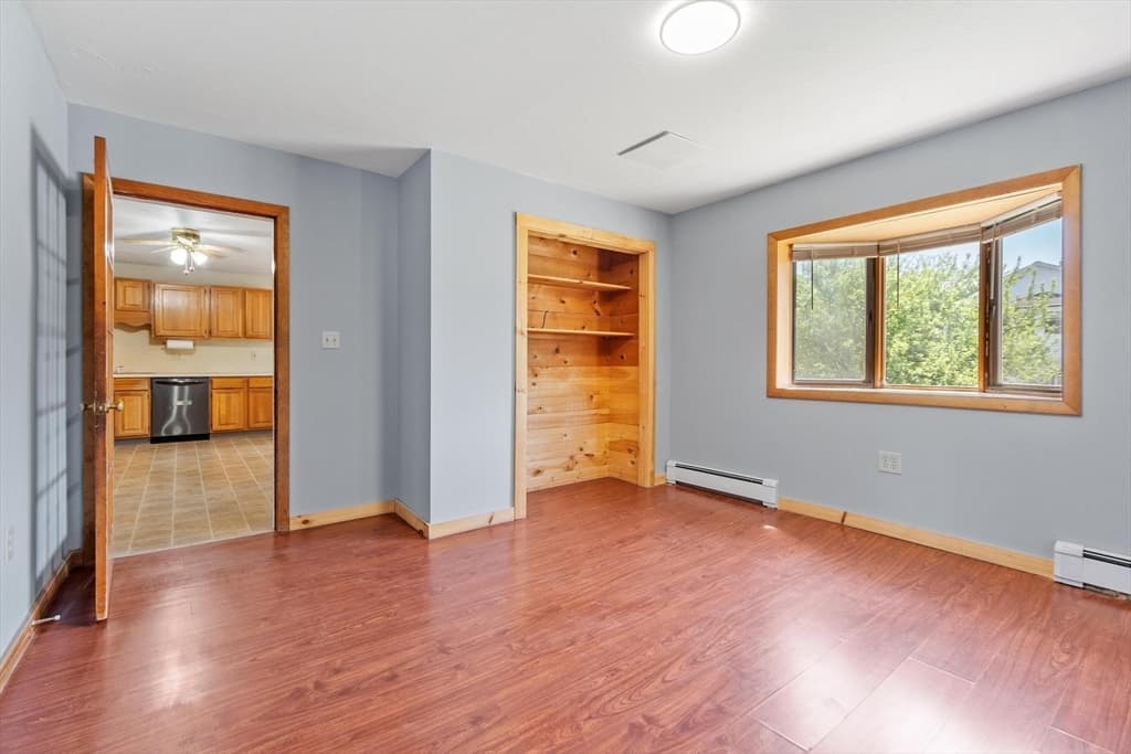 Multi-família em Fitchburg — foto 4