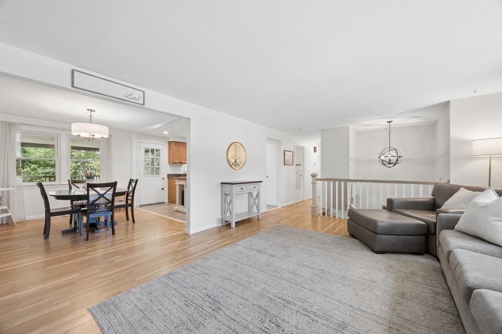 Casa em Northborough — foto 6