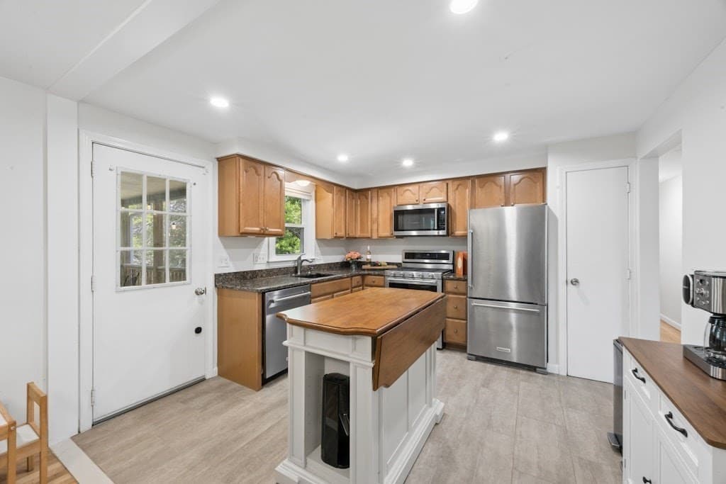 Casa em Northborough — foto 9