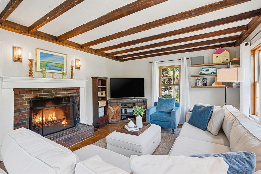 Casa em Hopkinton — foto 4
