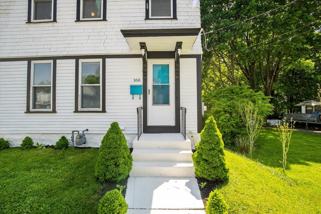 Casa em Middleboro — foto 2