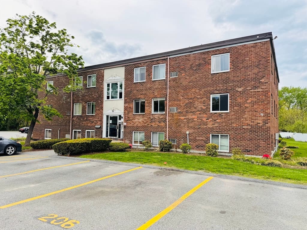 Condomínio em Framingham — foto 2