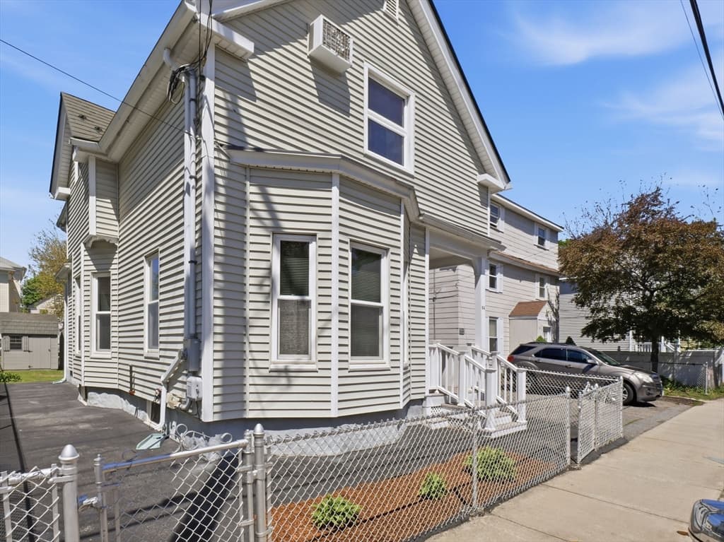 Casa em Lowell — foto 4