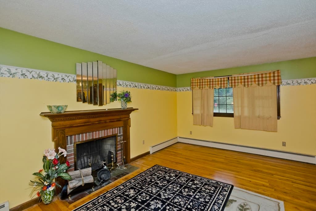 Casa em Wilbraham — foto 2