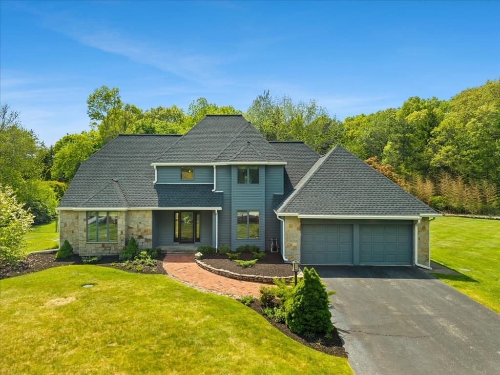Casa em West Bridgewater