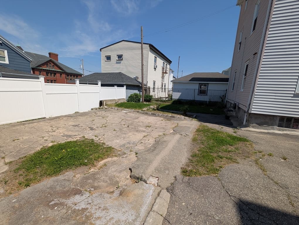 Multi-família em Fall River — foto 3