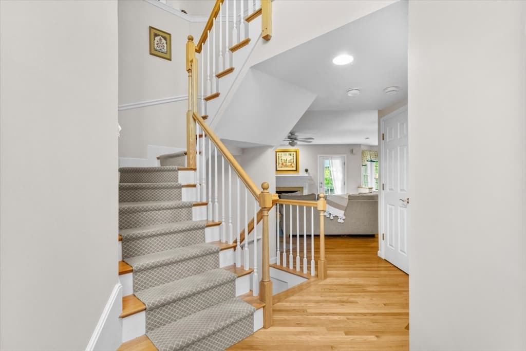 Casa em Natick — foto 2