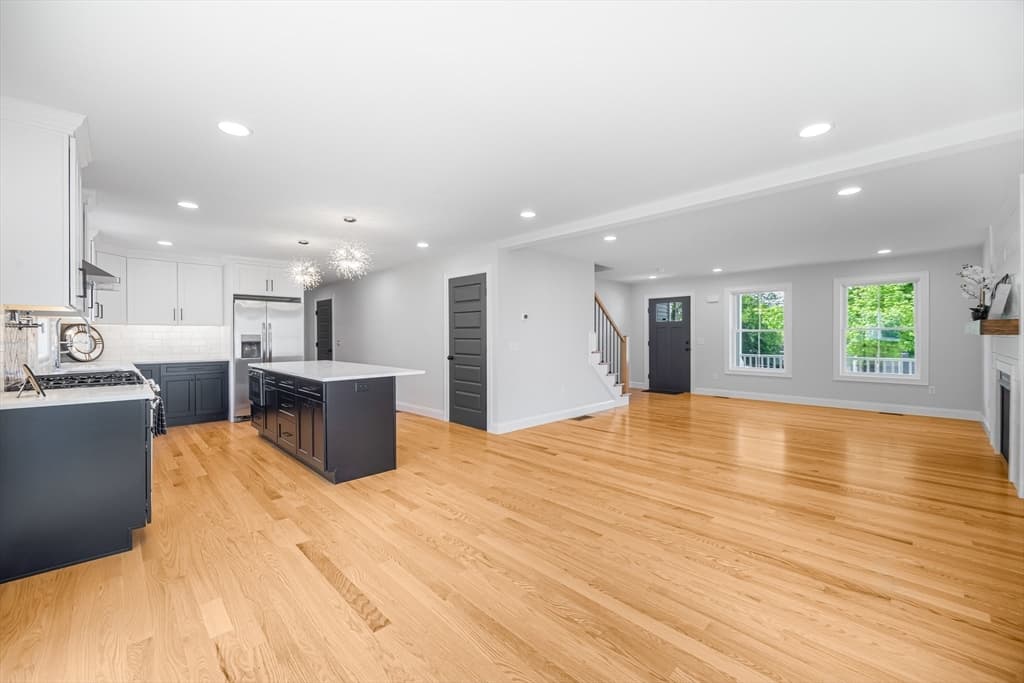 Casa em Woonsocket — foto 5