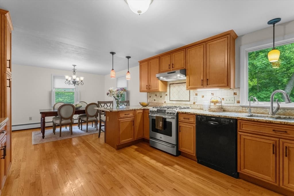 Casa em Wellesley — foto 6