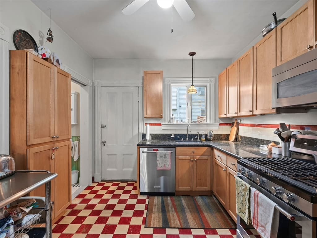 Multi-família em Somerville — foto 5
