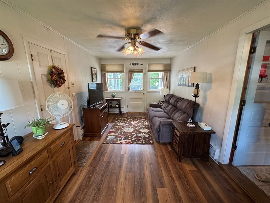 Casa em Brockton — foto 8