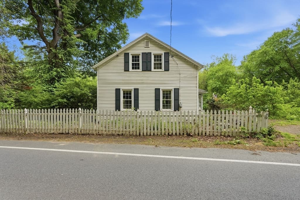 Casa em South Hadley — foto 4