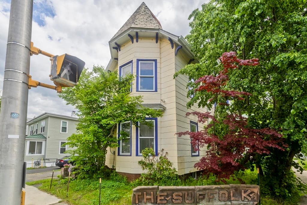 Multi-família em Holyoke — foto 3