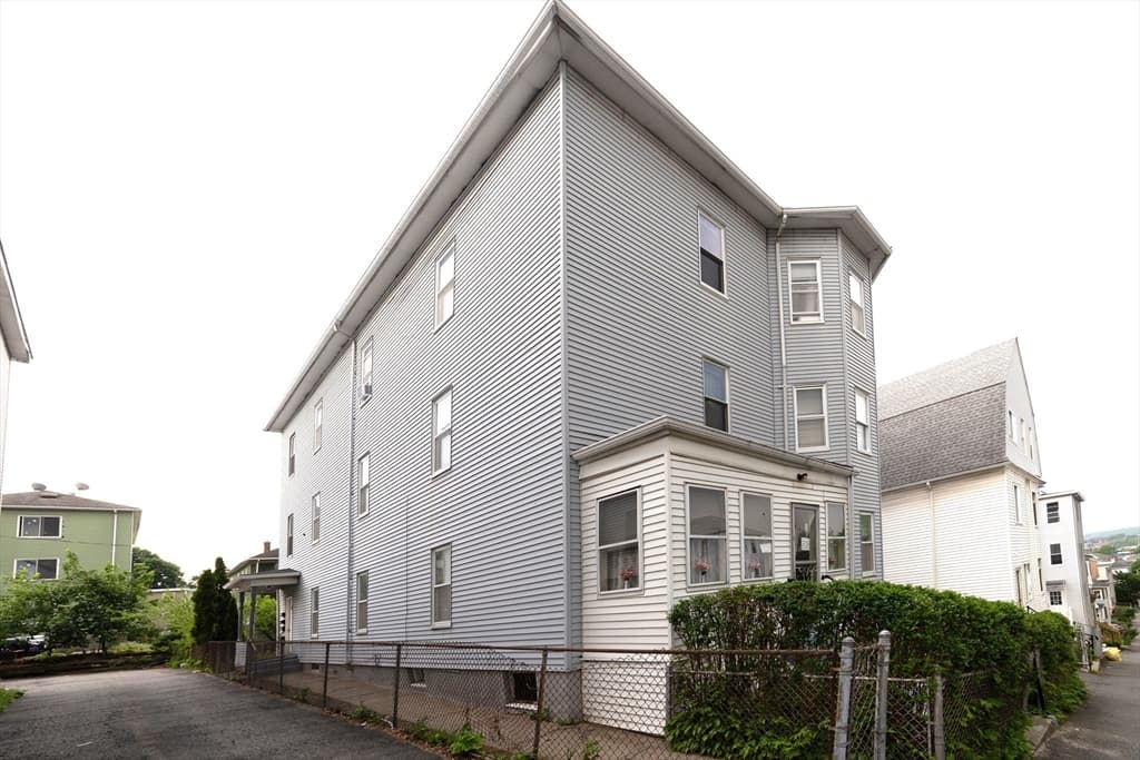 Multi-família em Worcester — foto 3