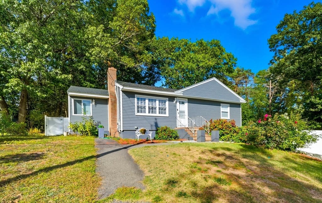 Casa em Methuen — foto 2