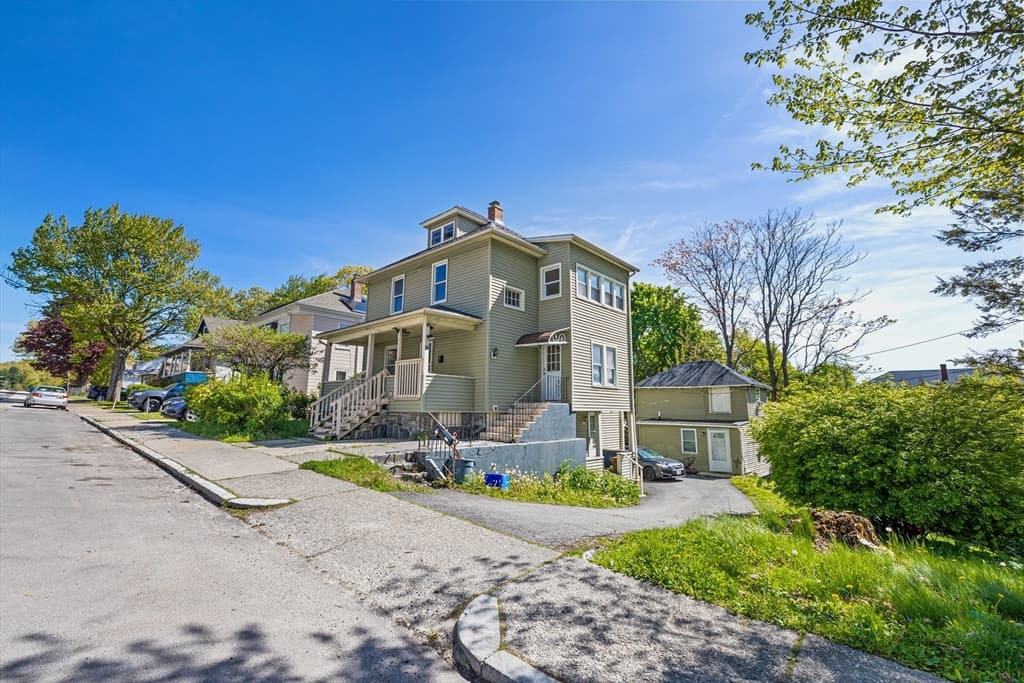 Multi-família em Worcester