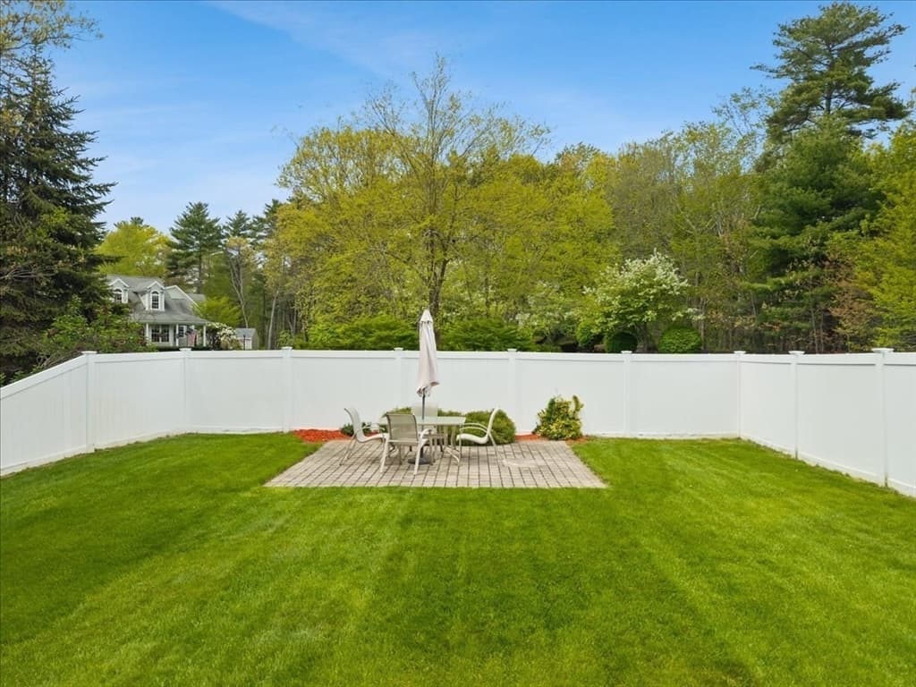 Casa em Lakeville — foto 8