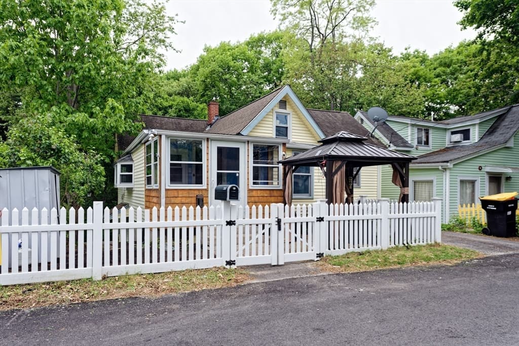 Casa em Framingham