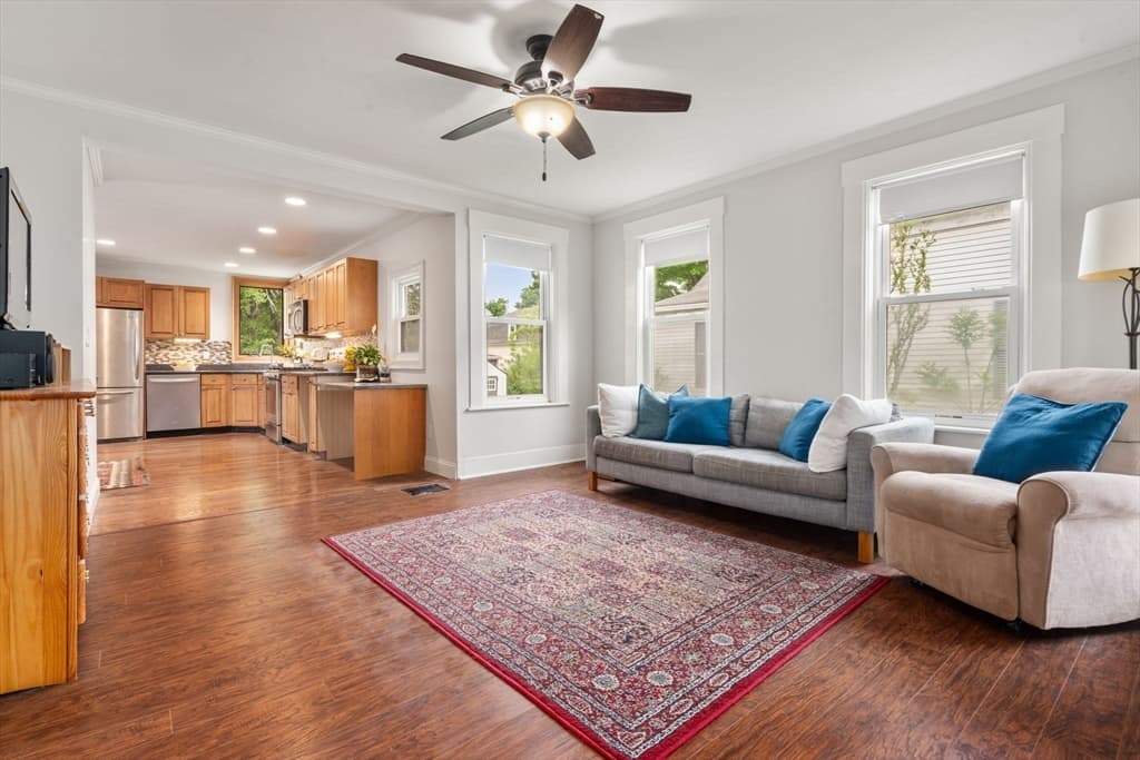 Casa em Natick — foto 5