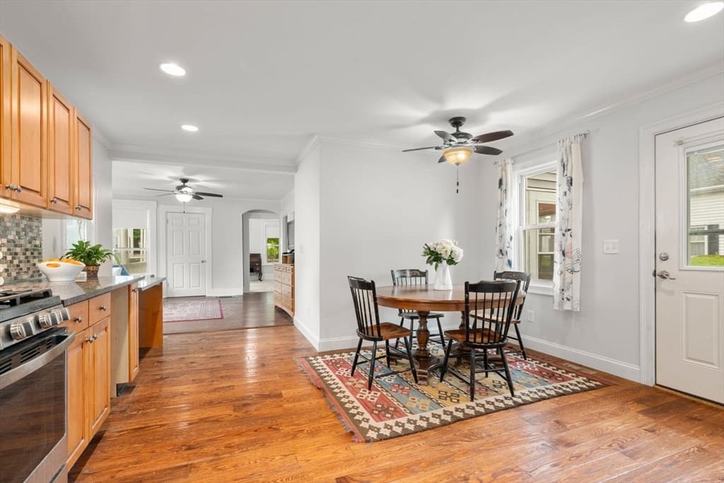 Casa em Natick — foto 9