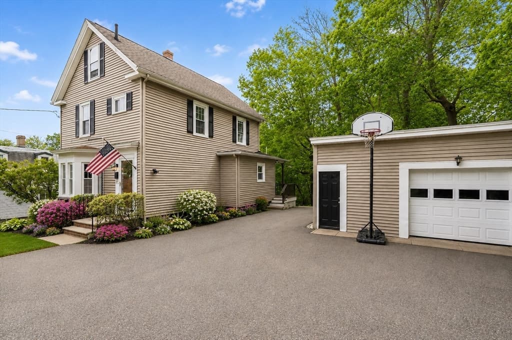 Casa em Woburn — foto 2