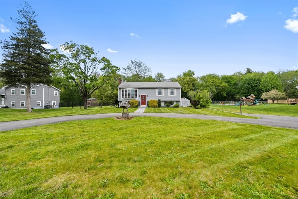 Casa em Raynham — foto 6