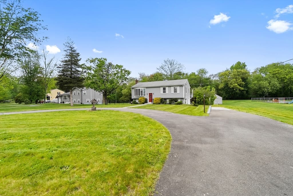 Casa em Raynham — foto 4