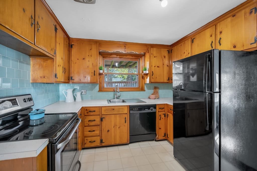 Casa em Methuen — foto 5