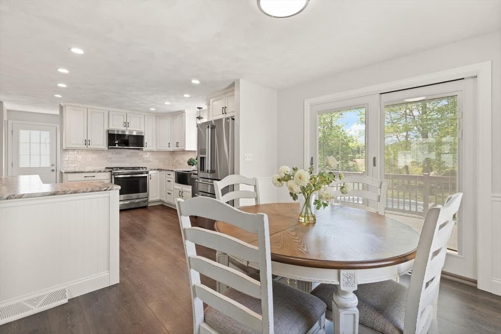 Casa em Dracut — foto 7