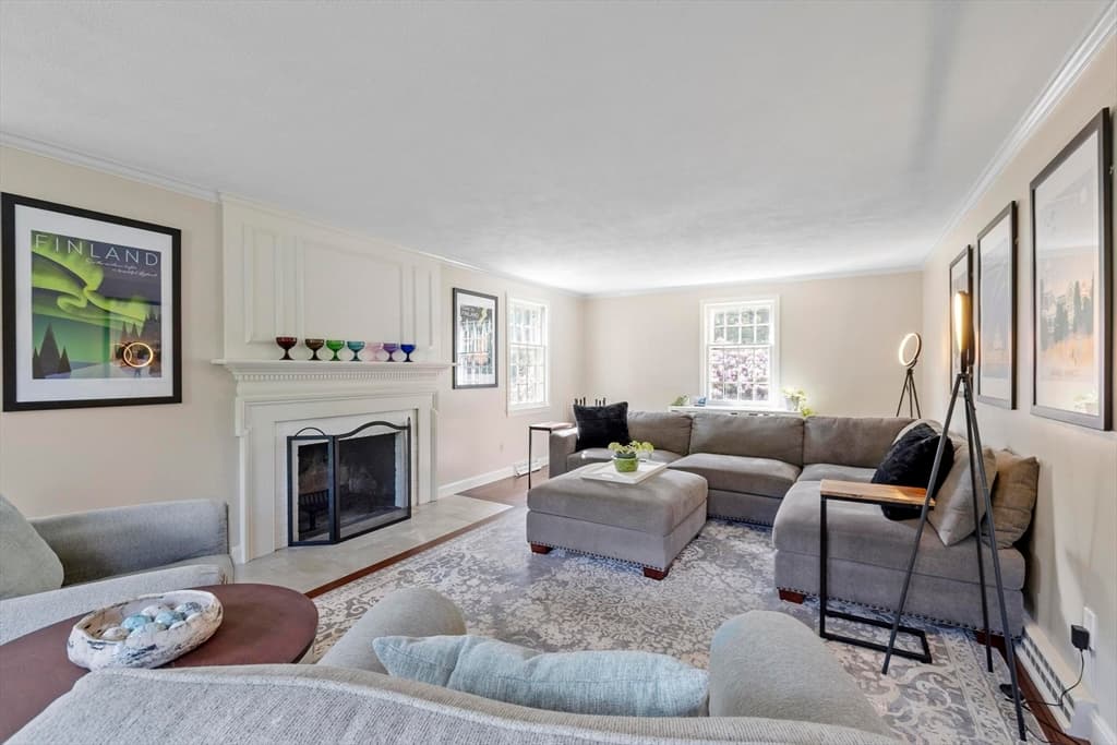 Casa em Westford — foto 7