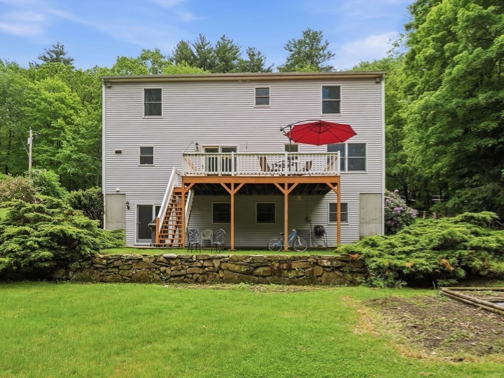 Casa em Hopkinton — foto 2